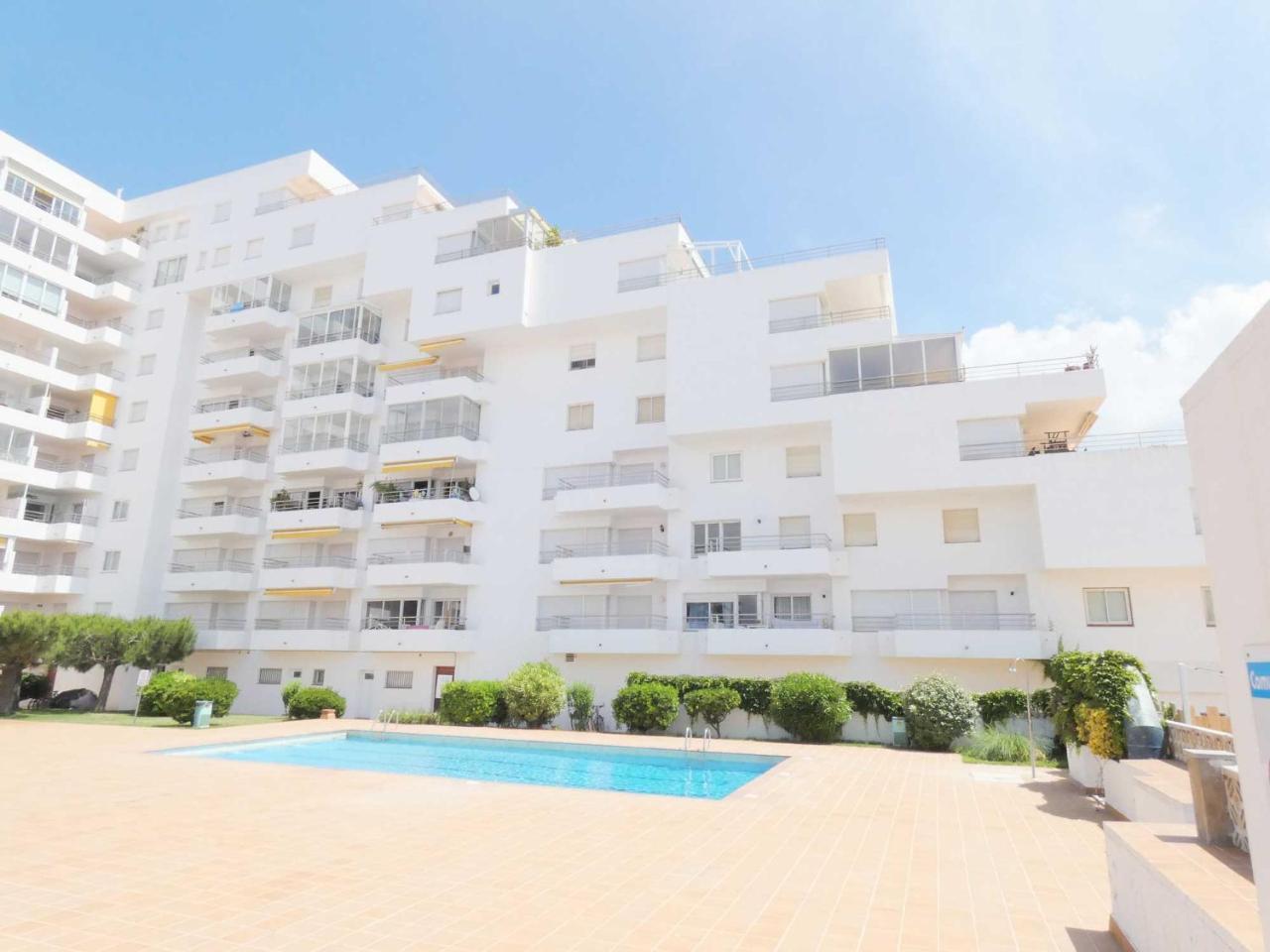 Mare Nostrum 132 Roses Exterior foto